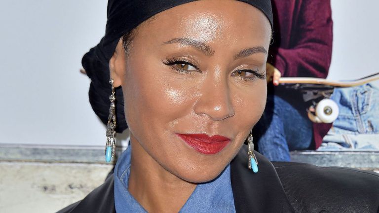 Jada Pinkett Smith Zeigt Sich Hier Mit Glatze