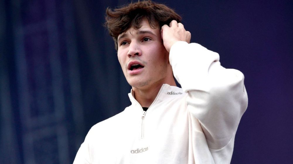 Wincent Weiss Auf Instagram Was Ist Denn Mit Seinem Vollen Haar Passiert