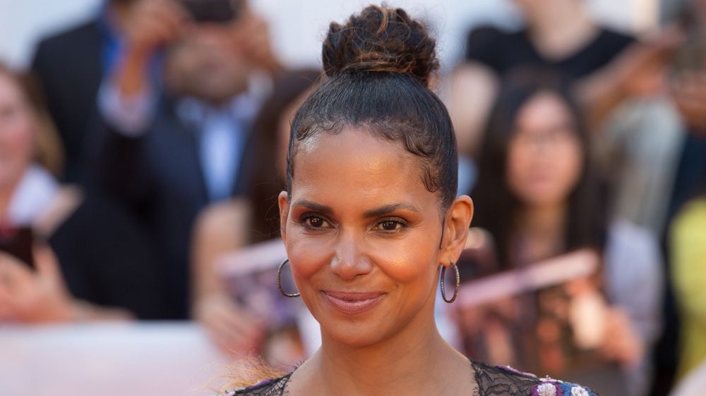 Halle Berry Bestatigt Ihre Liebe Zu Musiker Van Hunt