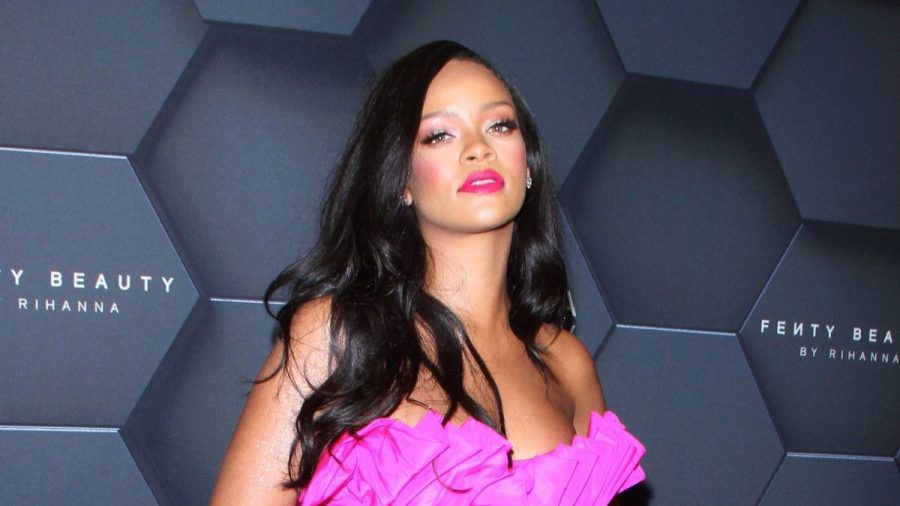 Rihanna Verunstaltet Sich Mit Dieser Vokuhila Frisur