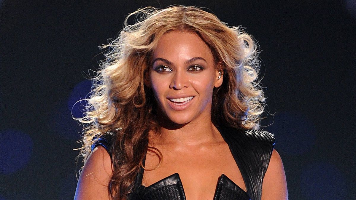 Beyonce Zeigt Ihren Blanken Hintern