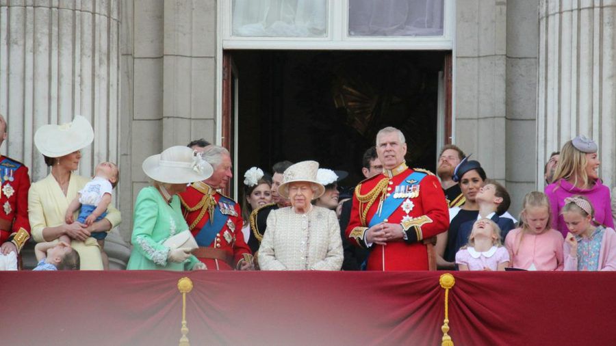 Mit Baby Lucas hat Queen Elizabeth II. jetzt zehn Urenkel