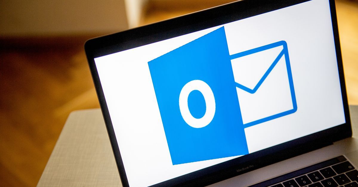 How to add gif to outlook email on mac
