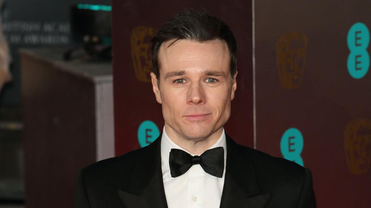 Актер 2018. Руперт Эванс. Руперт Эванс (Rupert Evans). Руперт Эванс Агора. Руперт Эванс 2022.