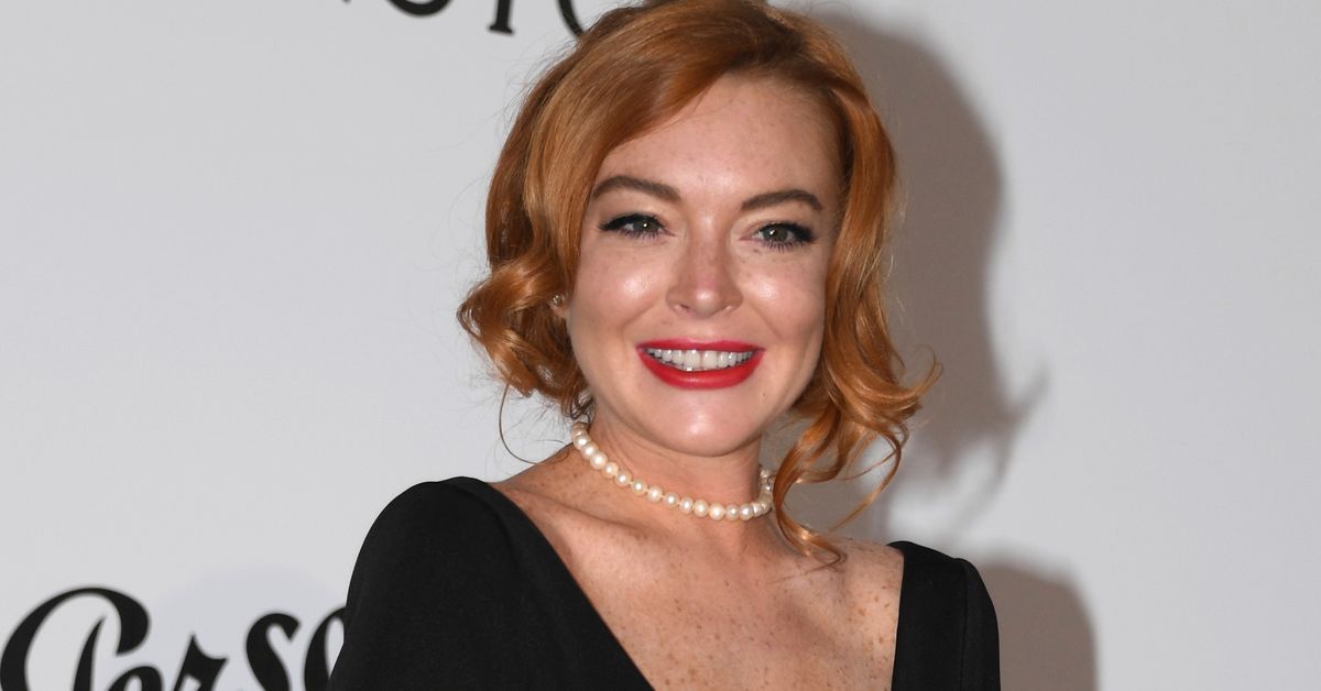 Lindsay Lohan Erhalt Hauptrolle In Netflix Romanze [ 628 x 1200 Pixel ]