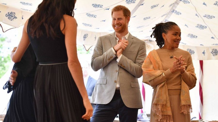 Doria Ragland: Meghan Markles Mutter ist ihre engste Vertraute