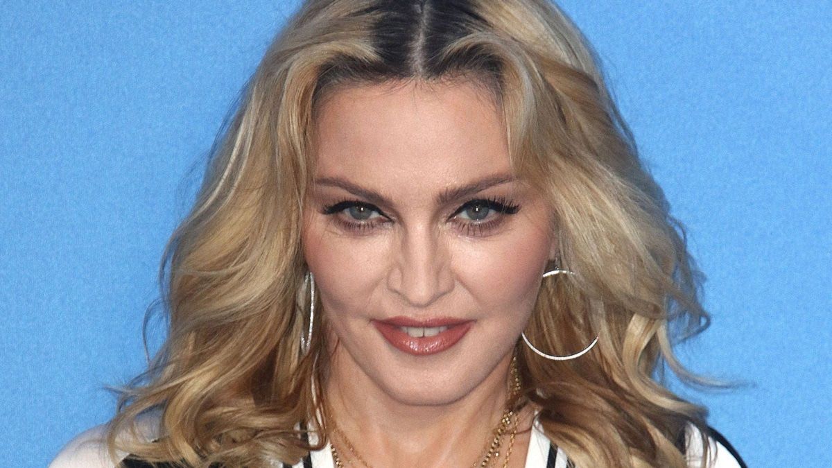 Madonna complains about prude Instagram