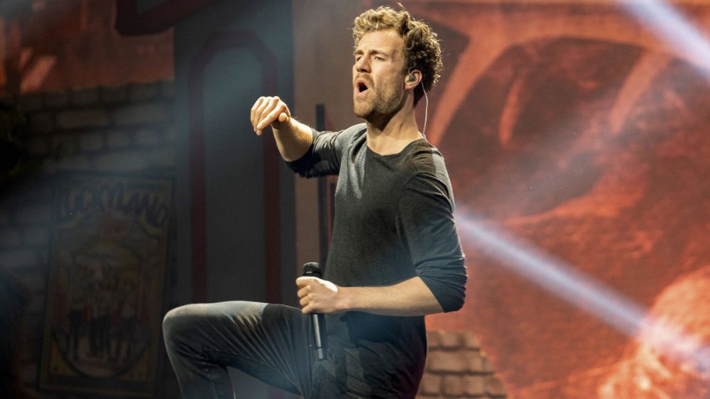 Luke Mockridge Startet Wieder Durch So Kam Sein B Hnen Comeback An