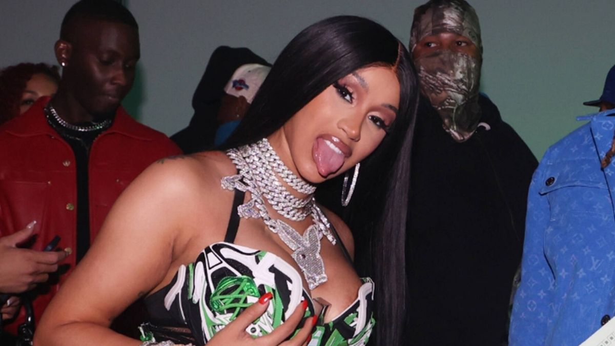 Goldgrube OnlyFans: Cardi B und Co. machen es vor - so wird man mit sexy  Content reich!