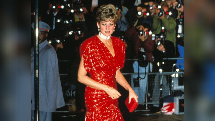 Prinzessin Diana bei der Premiere von "Hot Shots!" 1991 im Odeon Leicester Square in London. (hub/spot)