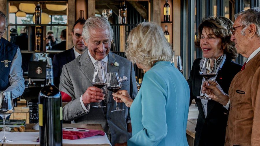 König Charles und Königin Camilla besuchten am letzten Tag ihres Frankreich-Besuchs ein Weingut. (jom/spot)