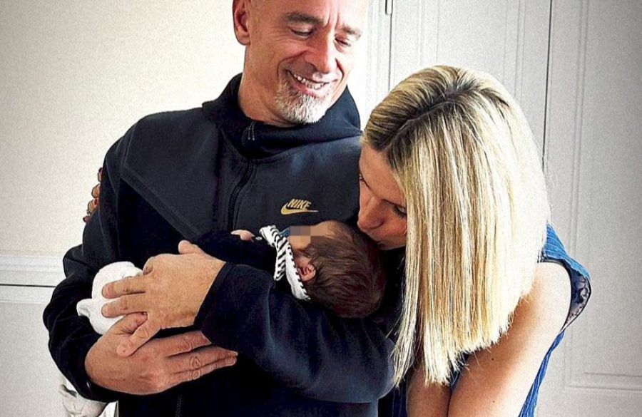 Michelle Hunziker ed Eros Ramazzotti nonni Cesare - apr 23 - instagram BangShowbiz