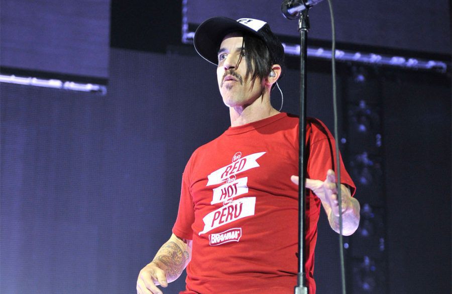 Red Hot Chili Peppers singer Anthony Kiedis - NOV 11 - The O2, Famous BangShowbiz