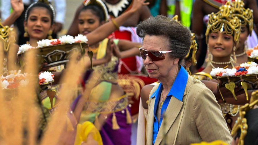 Prinzessin Anne wurde in Sri Lanka von traditionellen Tänzerinnen begrüßt. (ncz/spot)