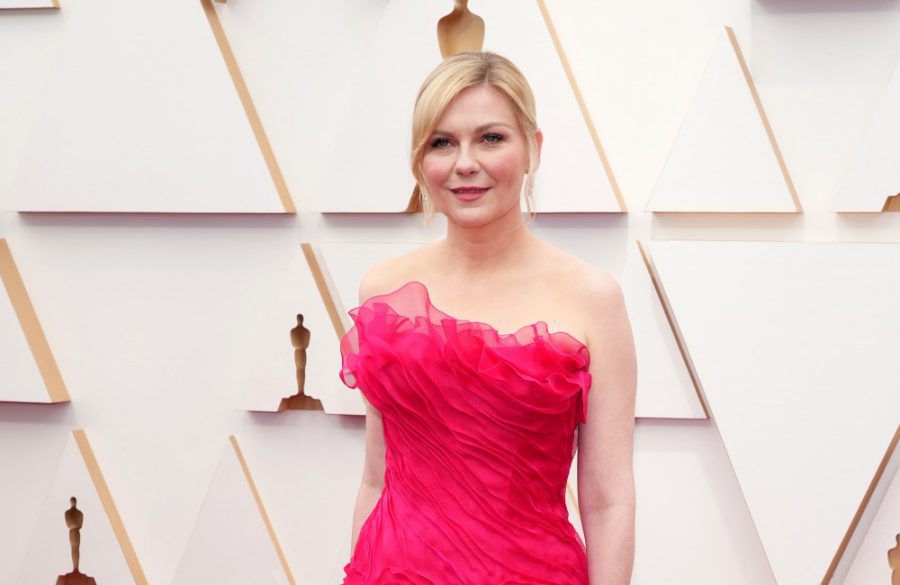 Kirsten Dunst attends the 94th Annual Academy Awards - Getty BangShowbiz
