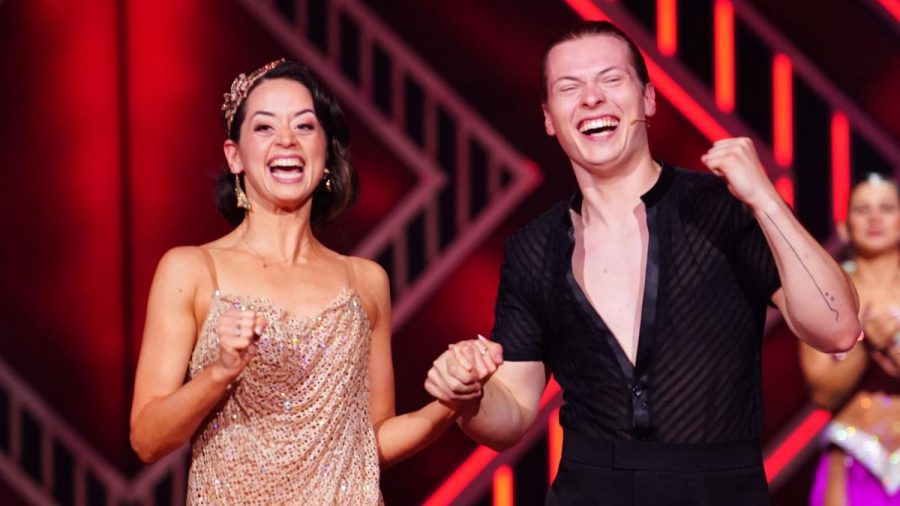 Gabriel Kelly und Malika Dzumaev haben die neueste "Let's Dance"-Staffel gewonnen. (wue/spot)