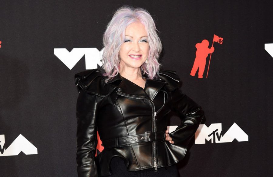 Cyndi Lauper MTV Video Music Awards September 2021 Avalon BangShowbiz