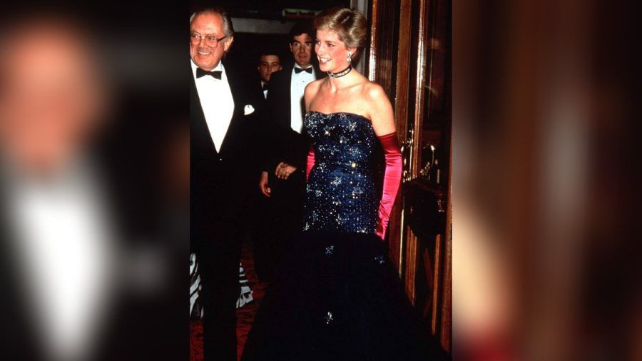Dieses Kleid von Prinzessin Diana wurde versteigert. (hub/spot)