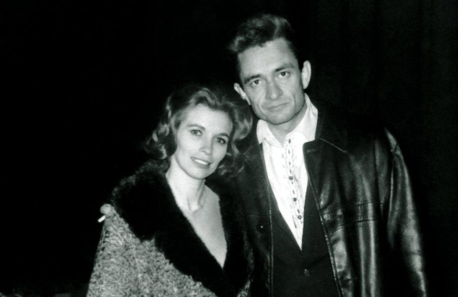 June Carter and Johnny Cash - 1964 - AVALON BangShowbiz