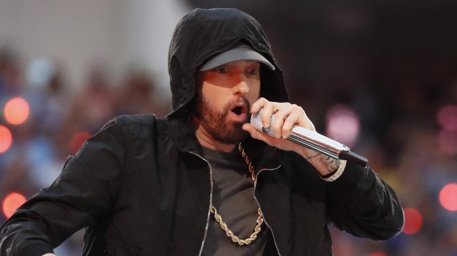 Rapper Eminem meldet sich mit neuer Musik zurück und sorgt wie gewohnt für Diskussionen. (tj/spot)