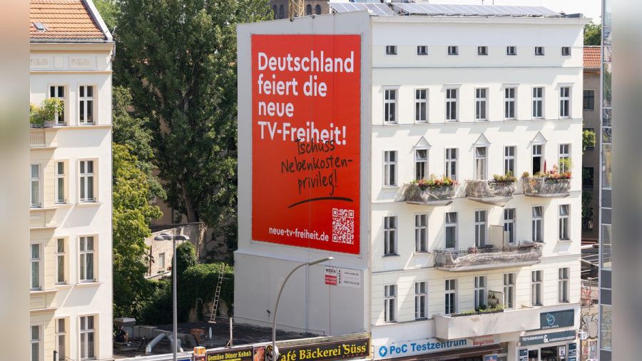 Tschüss, Nebenkostenprivileg: Charmante Aufklärungskampagne zur neuen TV-Freiheit (wue/spot)
