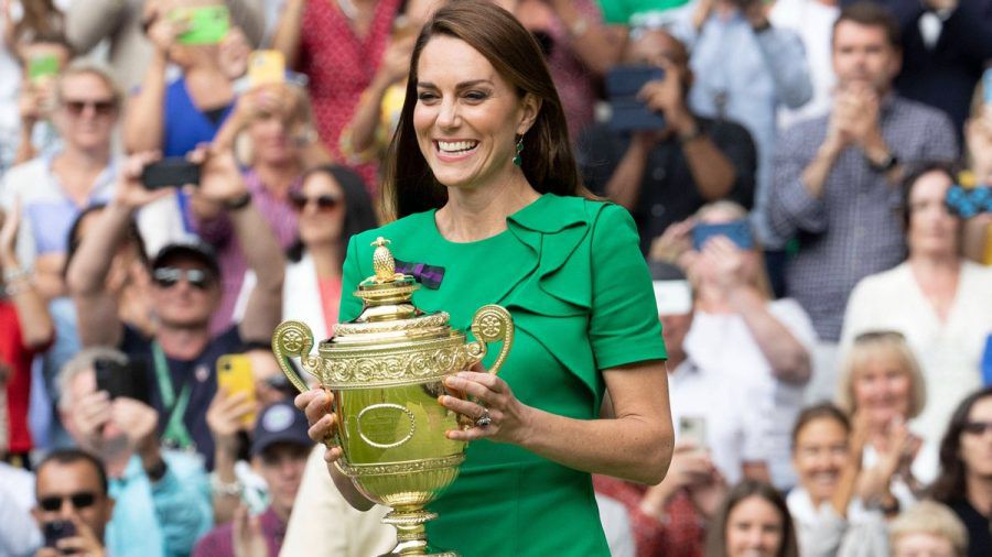 Zu Prinzessin Kates royalen Aufgaben gehört es, den Wimbledon-Siegern ihre Trophäen zu überreichen. Wird sie dies auch dieses Jahr übernehmen können? (hub/spot)