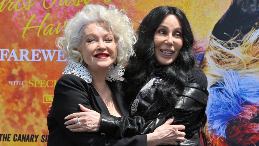 Cyndi Lauper und Cher stehen sich nahe. (eyn/spot)