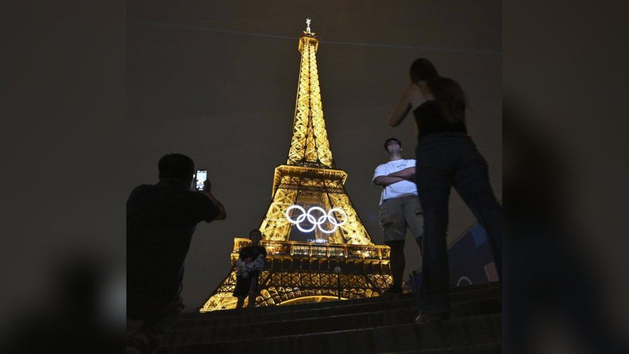 Das Pariser Wahrzeichen, der Eiffelturm, war einer der Hauptdarsteller der olympischen Eröffnungsfeier. (dr/spot)