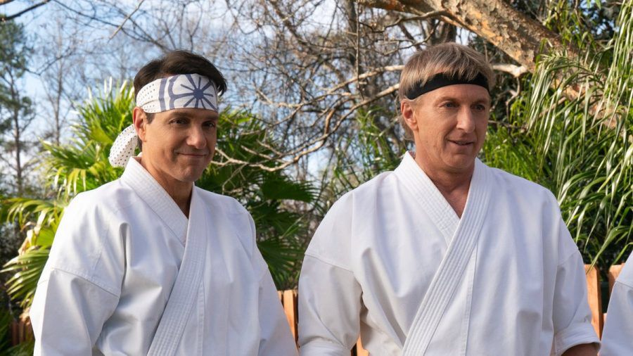 Wohin geht die Reise von Daniel LaRusso (Ralph Macchio, l.) und Johnny Lawrence (William Zabka) in der letzten Staffel von "Cobra Kai"? (smi/spot)