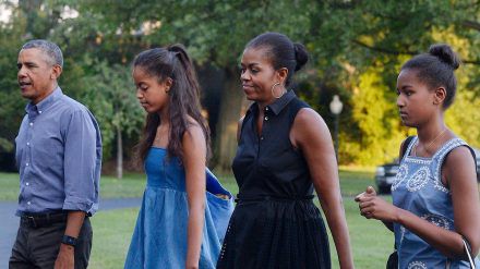 Während Barack Obamas Präsidentschaft: Michelle Obama kehrt im Jahr 2015 mit ihrer Familie nach den Ferien ins Weiße Haus zurück. (the/spot)