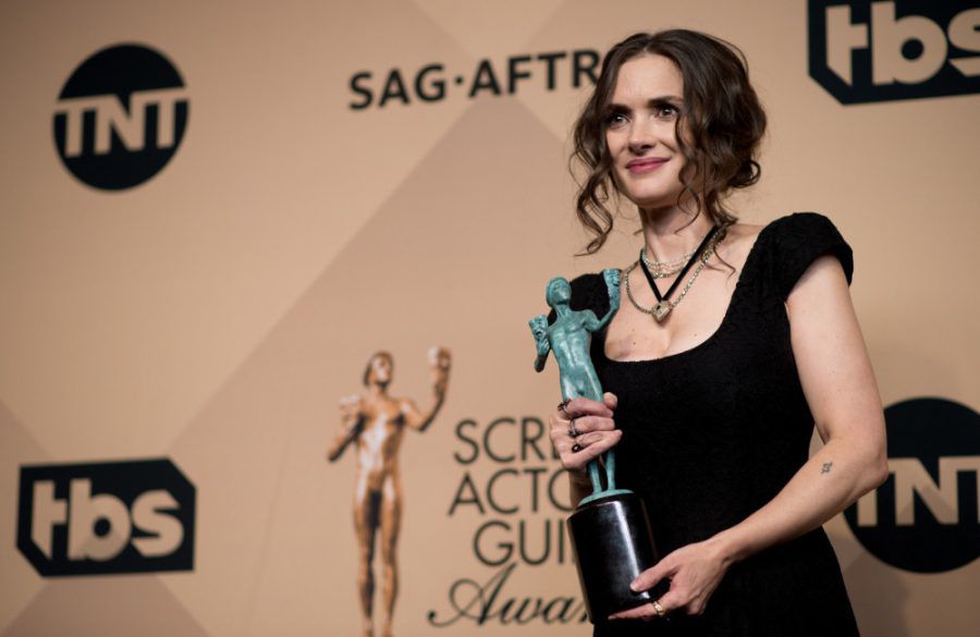 Winona Ryder - SAG Award 2017 - Photoshot BangShowbiz