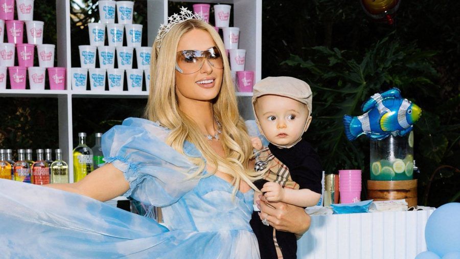 Wie im Märchen: Im Januar 2024 feierte Paris Hilton den ersten Geburtstag ihres Sohnes Phoenix mit einer großen Party. (ae/spot)