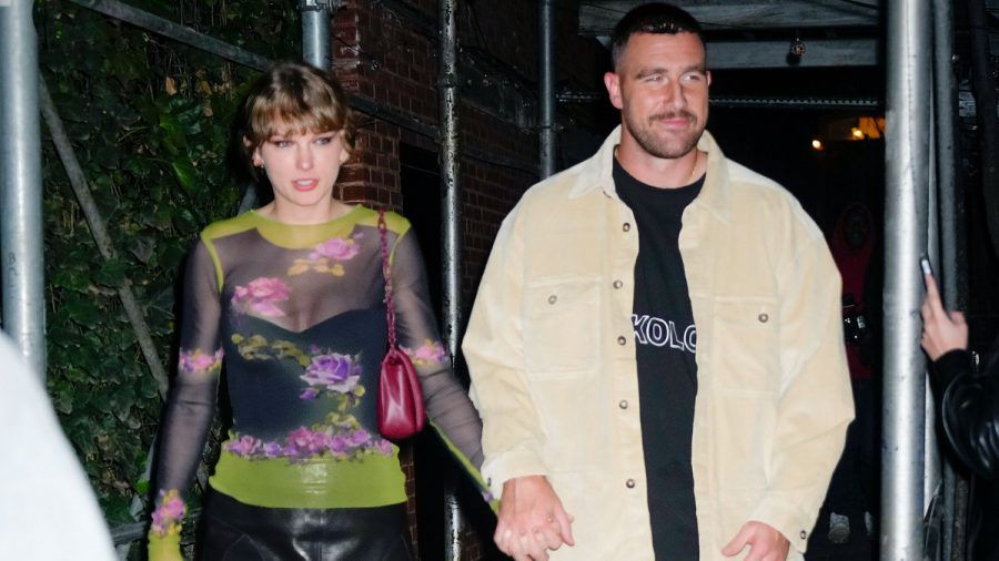 Taylor Swift und Travis Kelce sind seit Oktober 2023 unzertrennlich. (eyn/spot)