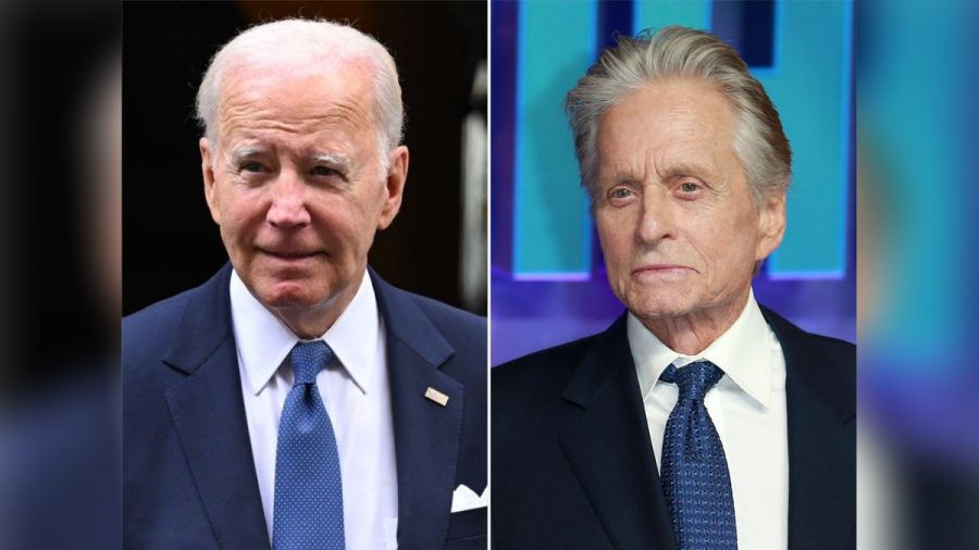 Michael Douglas (r.) macht sich Sorgen um Joe Bidens Zustand. (smi/spot)