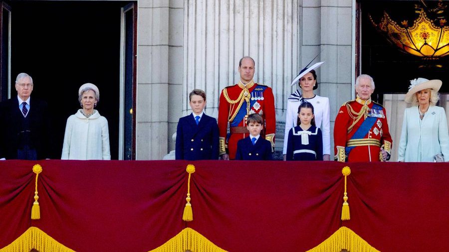 Birgitte, Herzogin von Gloucester, (l.) war bei Trooping the Colour im Juni mit auf dem Balkon des Buckingham Palasts. (ili/spot)