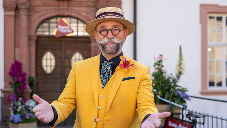 "Bares für Rares": Horst Lichter empfängt seine Gäste im historischen Kloster Eberbach. (cg/spot)