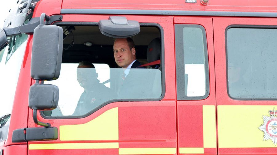 Prinz William durfte bei einer Rettungsübung mitten im Geschehen sein. (jom/spot)