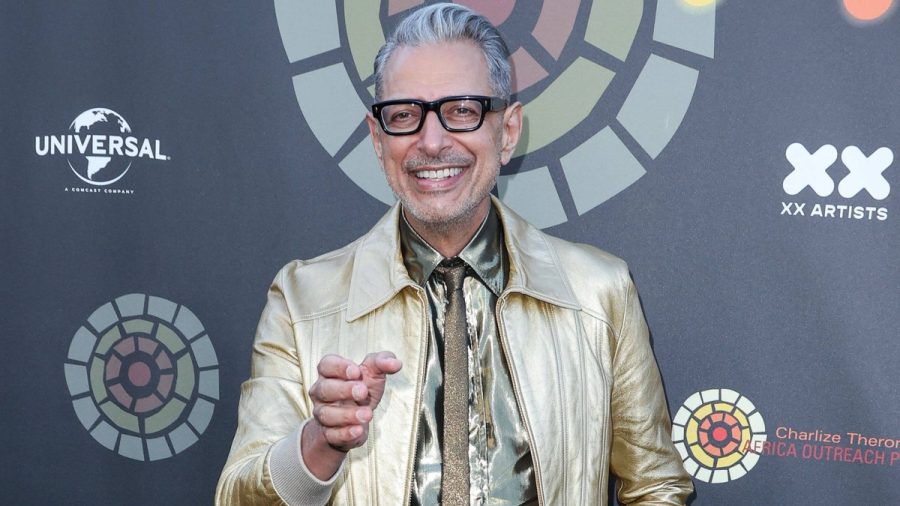 Wie immer zauberhaft: Auch Jeff Goldblum spielt in "Wicked" mit. (wue/spot)