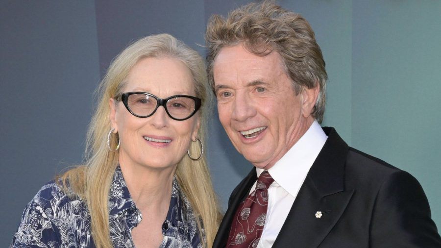 Meryl Streep und Martin Short bei der Premiere der vierten Staffel von "Only Murders in the Building". (smi/spot)