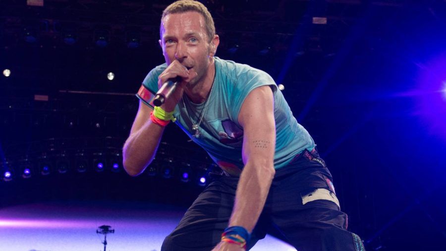 Chris Martin von Coldplay beim Glastonbury Festival im Juni. (rho/spot)