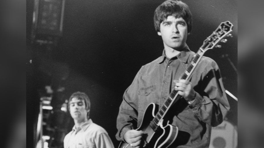 Der Streit zwischen den Brüdern Liam und Noel Gallagher prägt die Geschichte der Britpop-Band Oasis. (the/spot)