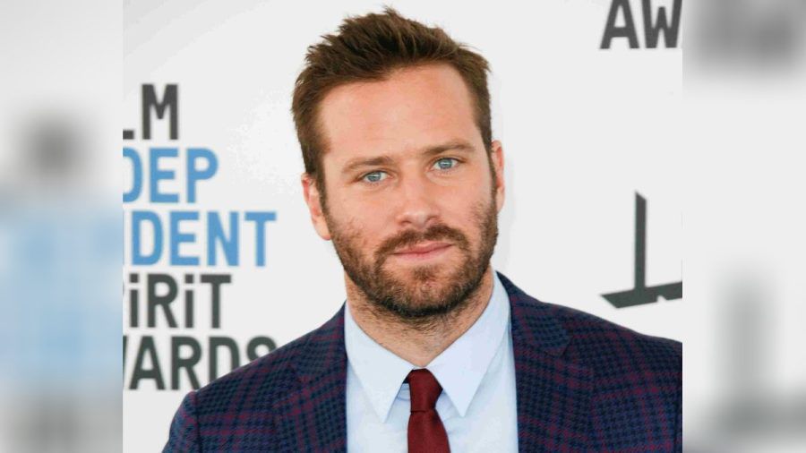 Armie Hammer muss seinen geliebten Truck verkaufen. (ncz/spot)