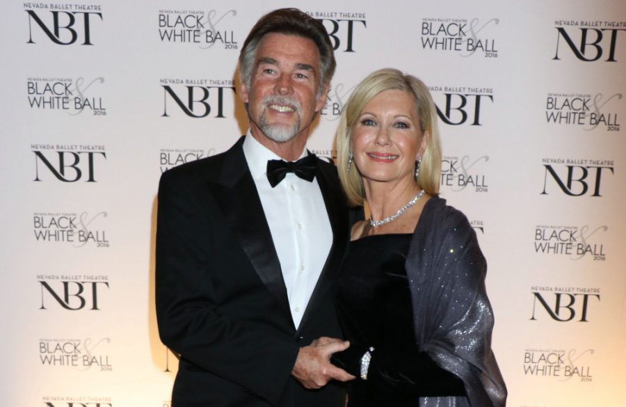 John Easterling and Dame Olivia Newton-John - Avalon - January 2016 - Nevada Ballet Theatre Ball BangShowbiz