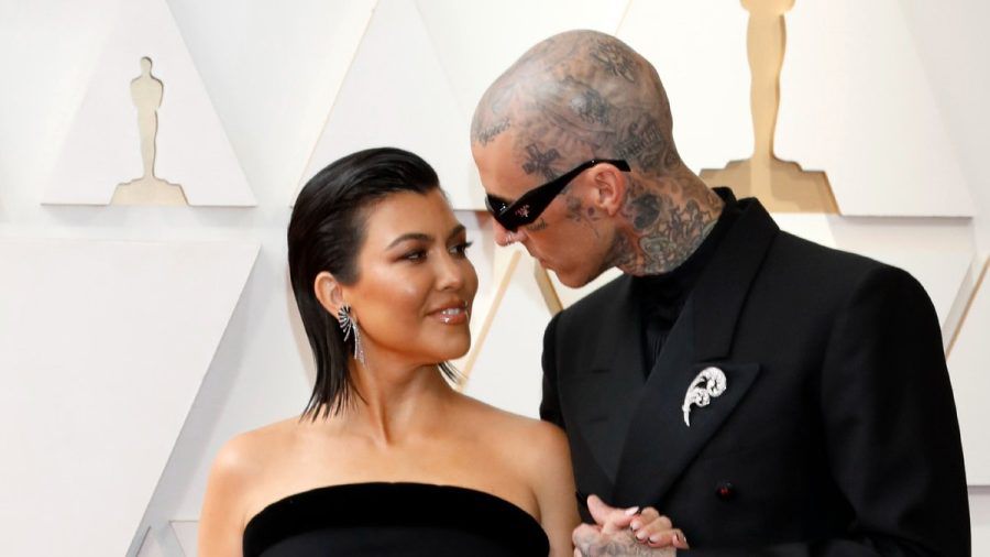 Kourtney Kardashian und Travis Barker sind seit 2022 verheiratet und haben einen gemeinsamen Sohn. (ae/spot)