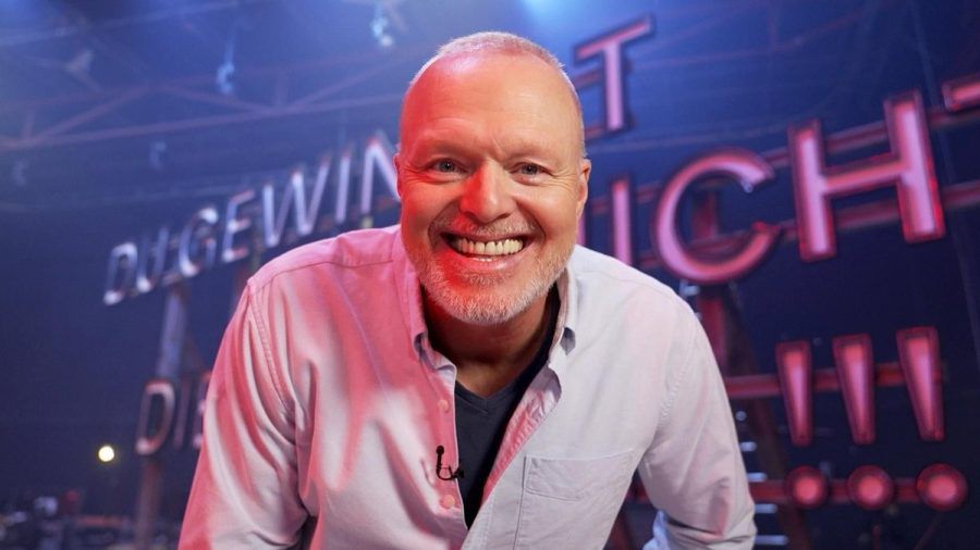 "Du gewinnst hier nicht die Million bei Stefan Raab": Stefan Raab in seinem neuen Studio. (ili/spot)