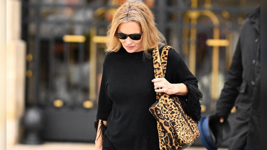 Kate Moss bei der Paris Fashion Week. (noe/spot)