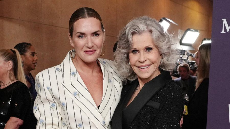 Stilbewusstes Duo: Kate Winslet (l.) und Jane Fonda. (stk/spot)