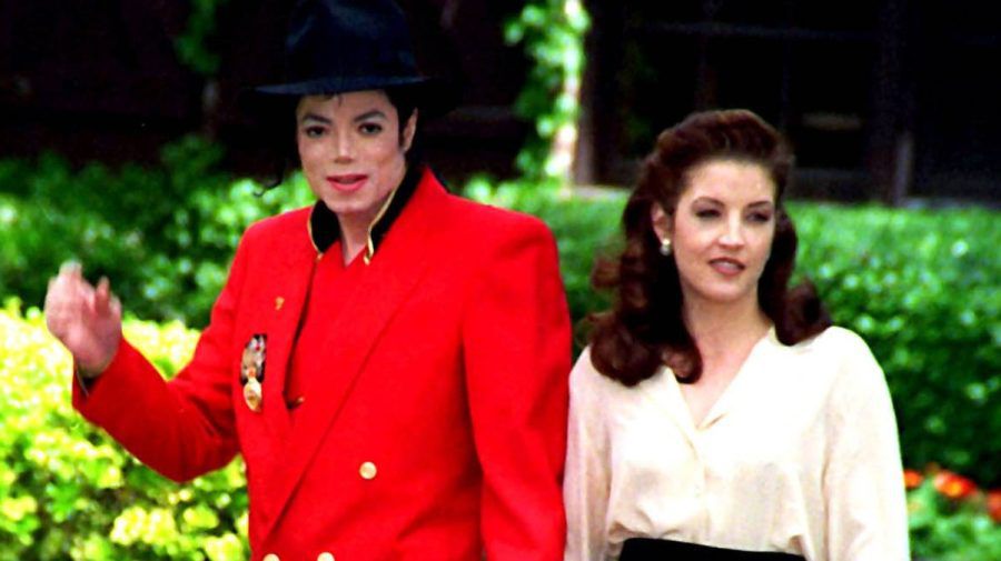 Michael Jackson und Lisa Marie Presley waren von 1994 bis 1996 verheiratet. Eine Beziehung, über die schon damals viel gerätselt wurde. (ae/spot)