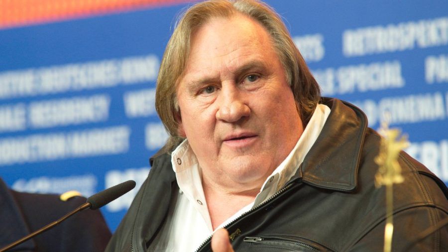 Gérard Depardieu sieht sich Vorwürfen von rund 20 Frauen wegen verschiedener sexueller Vergehen gegenüber. (lau/spot)