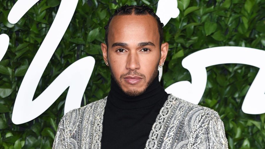 Lewis Hamilton ist Co-Gastgeber der Met Gala 2025. (jom/spot)